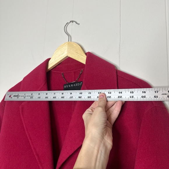 Brand New BERNARDO, Classy Women’s Coat, Fuchsia color, Size S - Picture 15 of 16